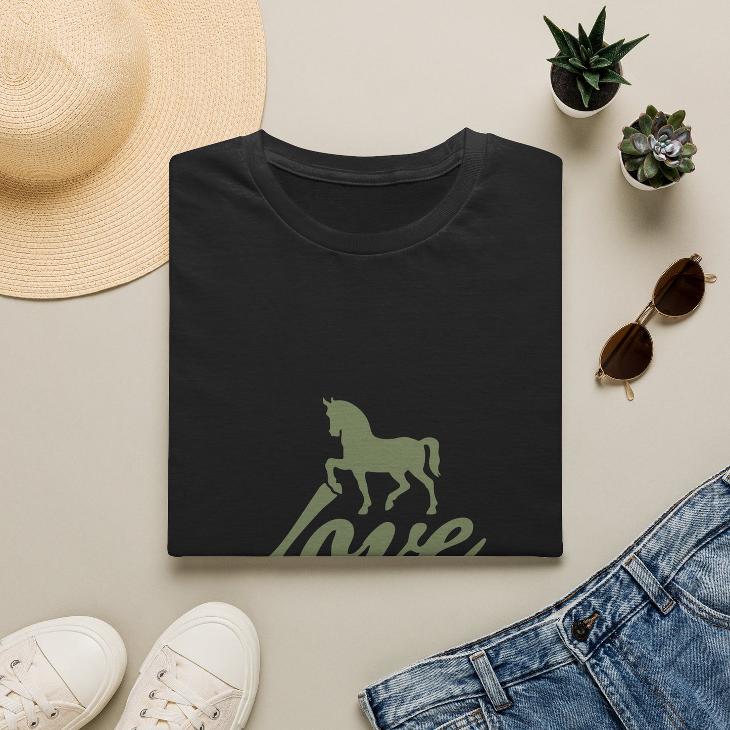 Love Sculpture Walk T-Shirt